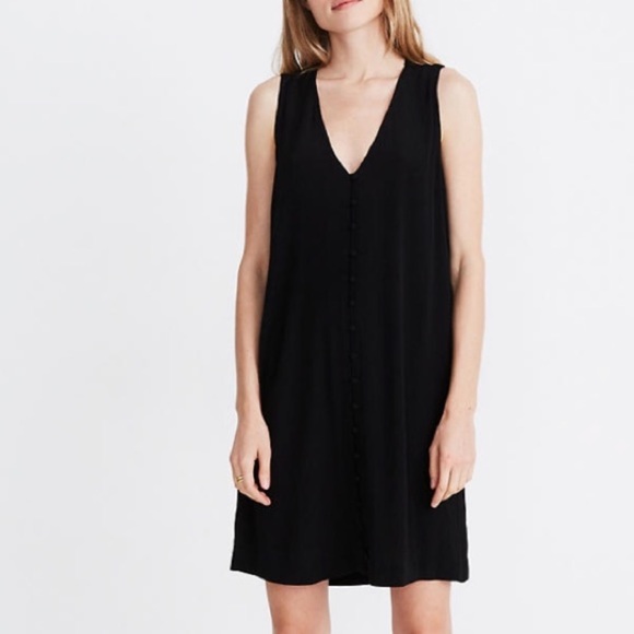 Madewell Dresses & Skirts - Madewell sleeveless black button front dress